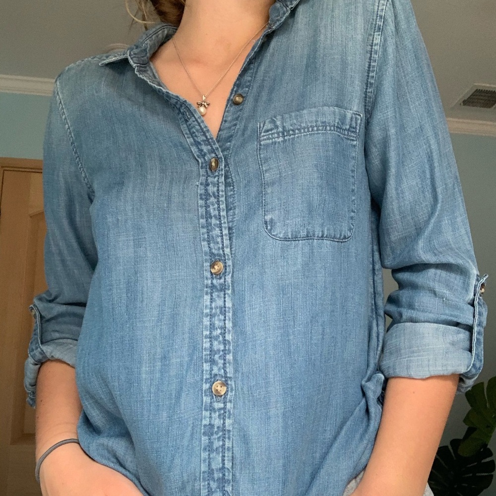 American Eagle Blue Button up long sleeve - Picture 2 of 2